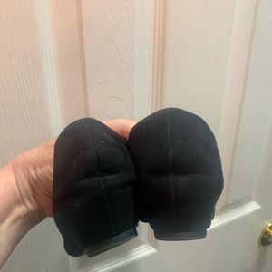 Merona black suede pointed flat